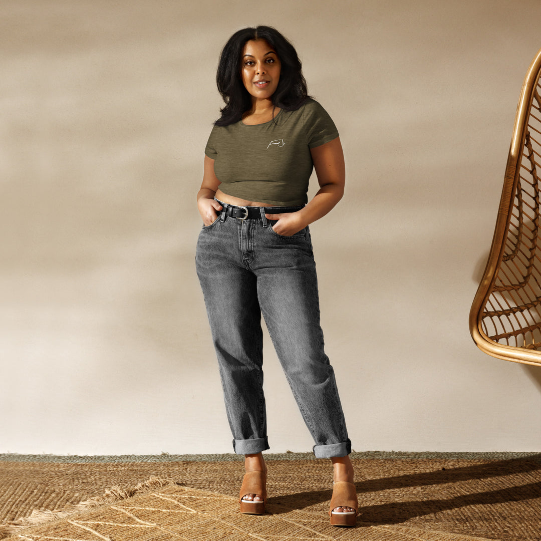 Fred Jo Women’s Crop Tee