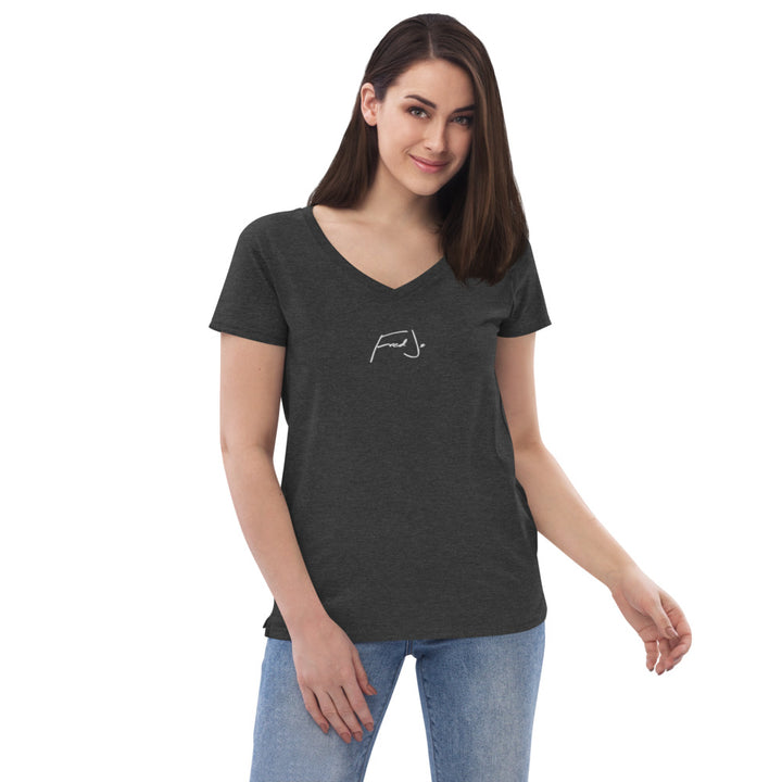 Fred Jo Women’s recycled v-neck t-shirt - Fred jo Clothing
