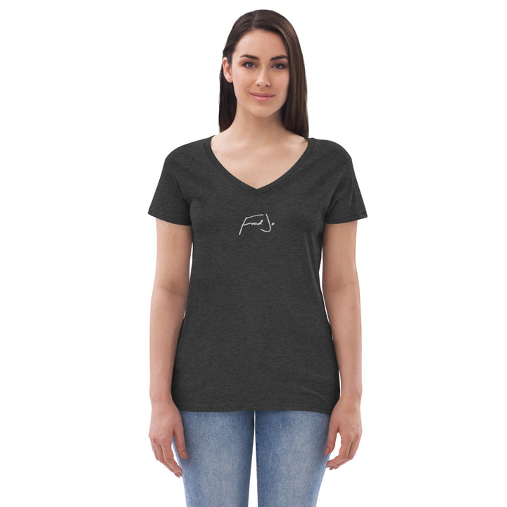 Fred Jo Women’s recycled v-neck t-shirt - Fred jo Clothing
