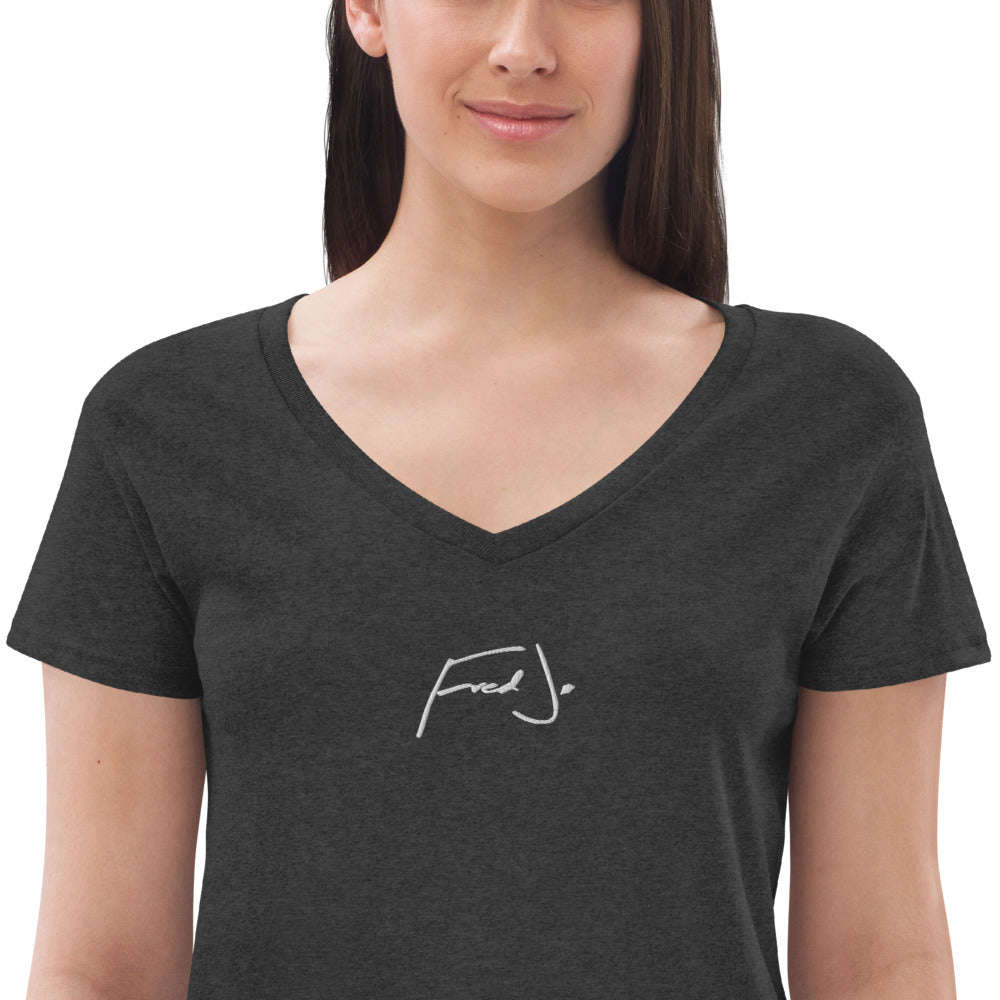 Fred Jo Women’s recycled v-neck t-shirt - Fred jo Clothing