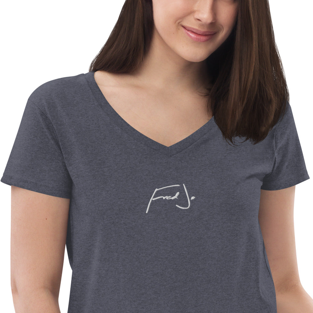 Fred Jo Women’s recycled v-neck t-shirt - Fred jo Clothing
